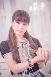 春奈るなさん